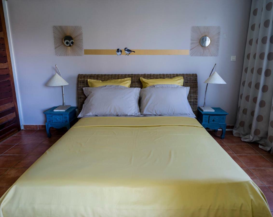 Pop'S Appartements Residence Marisol Au Bord De La Mer Le Gosier  Exteriér fotografie